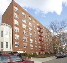 651 Vanderbilt St in Brooklyn, NY - Foto de edificio - Building Photo