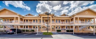 15250 Riverbend Blvd in North Fort Myers, FL - Building Photo