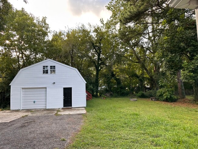 211 N Fifth St in Hampton, VA - Building Photo - Building Photo