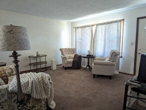 2026 Evans Ave in Loves Park, IL - Building Photo - Building Photo