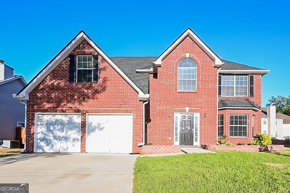 936 Brisley Cir in Hampton, GA - Building Photo