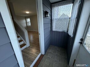 27 New Hampshire Dr in New Britain, CT - Building Photo - Building Photo