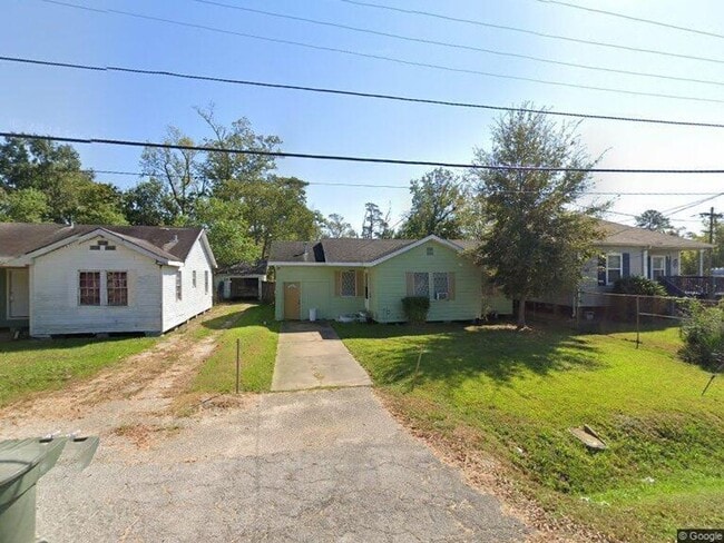 property at 4520 Detroit Ave