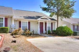 3050 Abba Dr in Augusta, GA - Foto de edificio - Building Photo
