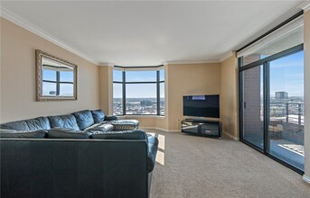 8100 E Union Ave in Denver, CO - Building Photo - Building Photo