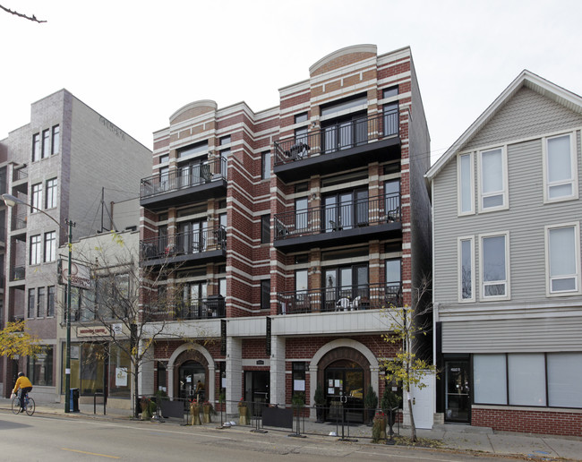 2942 N Lincoln Ave in Chicago, IL - Foto de edificio - Building Photo