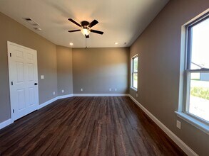 313 Deerfield Dr in Rombauer, MO - Building Photo - Building Photo