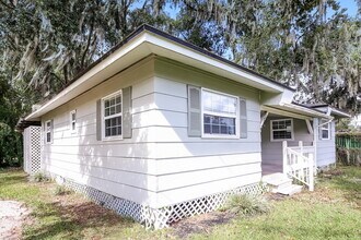 1845 Co Rd 209B in Green Cove Springs, FL - Building Photo - Building Photo