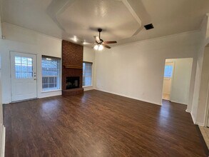 2306 Moonstone Dr in Killeen, TX - Building Photo - Building Photo