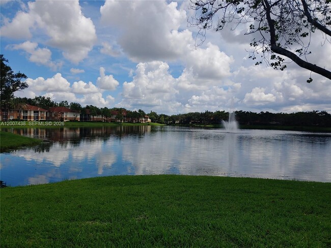 704 NW 92nd Ave
