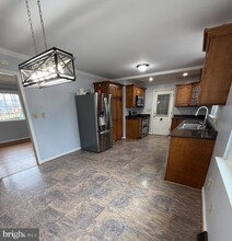 524 Laurel Ave in Fredericksburg, VA - Building Photo - Building Photo