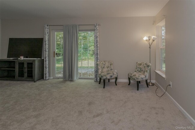 423 Kings Hwy in Warwick, NY - Building Photo - Building Photo