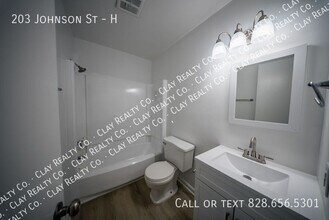 203 Johnson St in Garner, NC - Building Photo - Building Photo