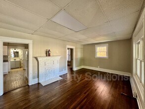 702 Silver Ave in Greensboro, NC - Building Photo - Building Photo