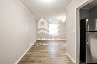 8020 Park Ave in Kansas City, MO - Building Photo - Building Photo