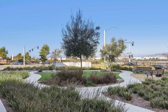 5460 Shorefront Dr in San Diego, CA - Building Photo - Building Photo