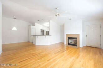 168 Jardin De Mer Pl, Unit 168 in Jacksonville, FL - Building Photo - Building Photo