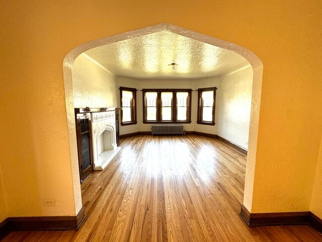 5531 N Linder Ave in Chicago, IL - Building Photo - Building Photo