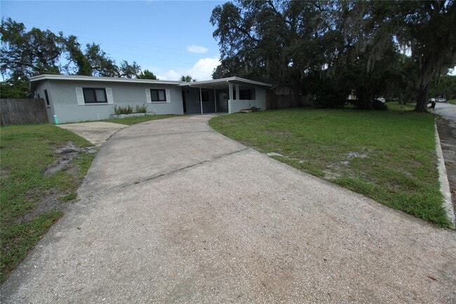115 N Lakewood Cir in Maitland, FL - Building Photo - Building Photo