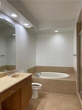 2925 NW 126th Ave, Unit 2111 in Sunrise, FL - Building Photo - Building Photo