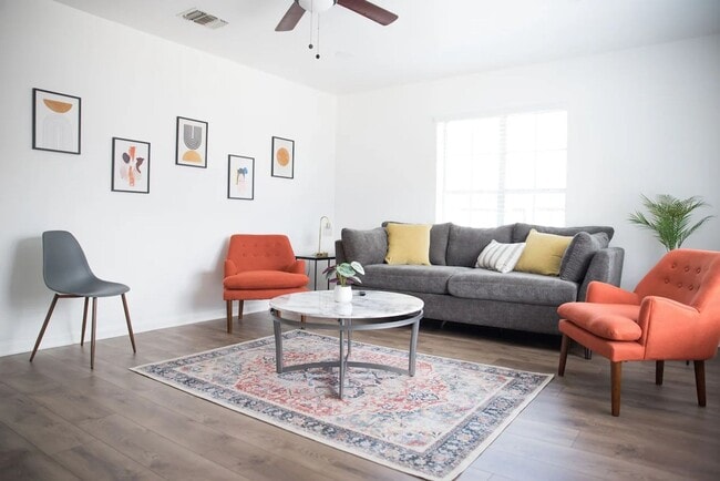 162 Willow Ave in New Braunfels, TX - Building Photo - Building Photo