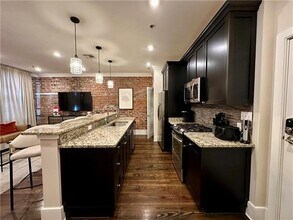 508 Toulouse St in New Orleans, LA - Building Photo - Building Photo