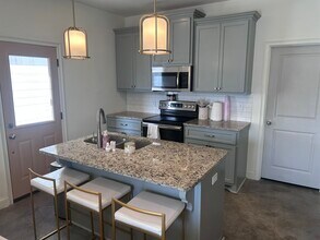 100 Taylor Cottage Cv in Oxford, MS - Building Photo - Building Photo