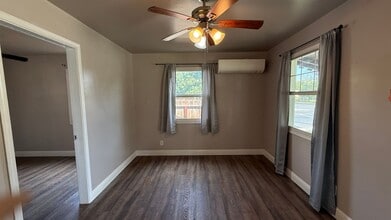 1219 N Stevenson St in Visalia, CA - Building Photo - Building Photo