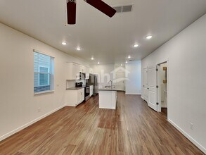 23666 E 2nd Pl in Aurora, CO - Foto de edificio - Building Photo