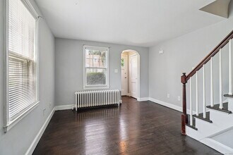 27 Fern St in Naugatuck, CT - Building Photo - Building Photo