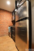 1248 Beacon St in Brookline, MA - Foto de edificio - Building Photo