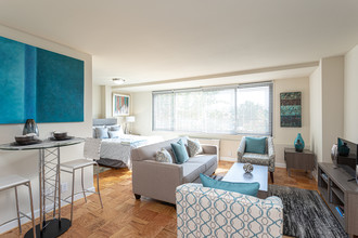 Monticello at Southern Towers in Alexandria, VA - Building Photo - Interior Photo