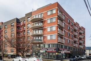 8712 175th St in Jamaica, NY - Building Photo