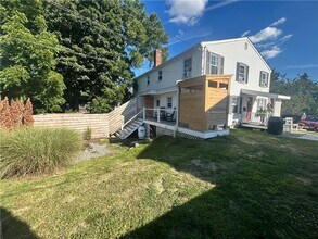 84 Kay Blvd in Newport, RI - Foto de edificio - Building Photo