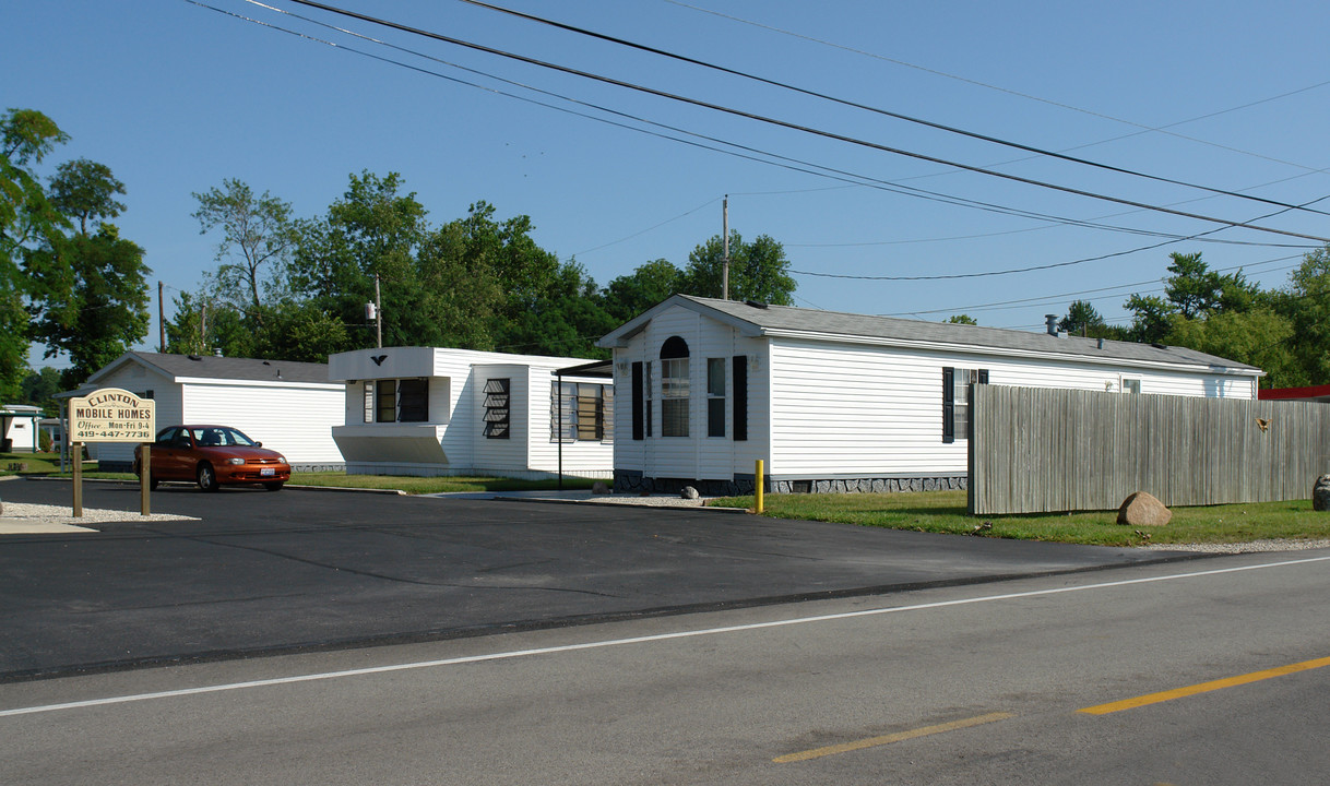 Clinton Mobile Home Resort in Tiffin, OH - Foto de edificio