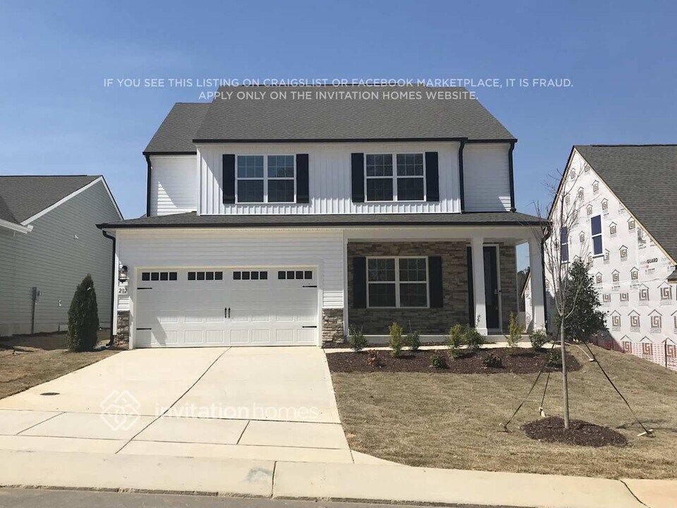 202 Jetson Crk Wy in Youngsville, NC - Building Photo