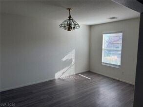 203 Lynbrook St in Henderson, NV - Building Photo - Building Photo
