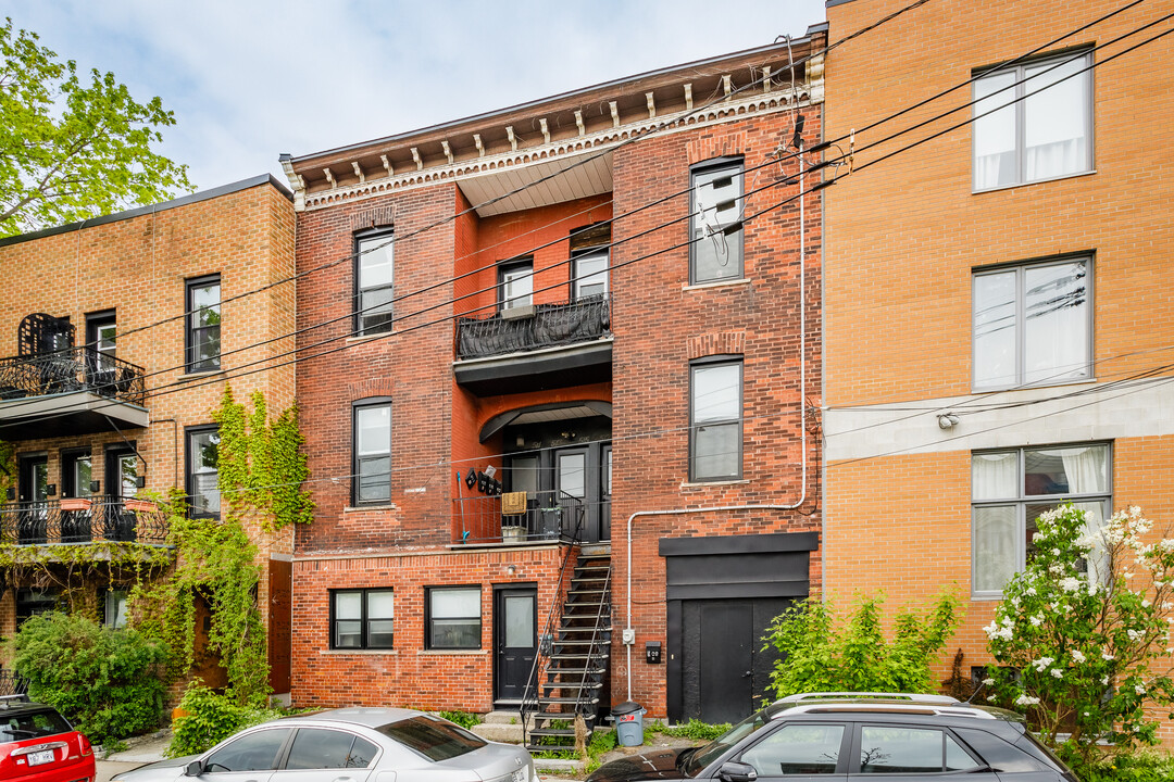 509 Sainte-Marguerite Rue in Montréal, QC - Building Photo