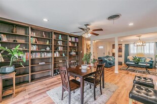 7013 Meadowbrook Dr in Fort Worth, TX - Building Photo