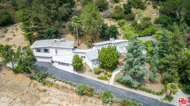 property at 5249 Escalante Dr