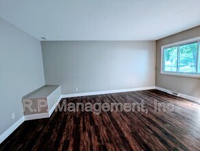 2502 Talmage Ave SE in Minneapolis, MN - Building Photo - Building Photo