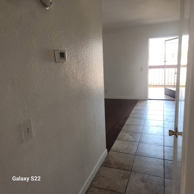 339 Irving Ave in Glendale, CA - Foto de edificio - Building Photo