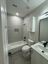 3524 S Dominque Dr in Pharr, TX - Foto de edificio - Building Photo