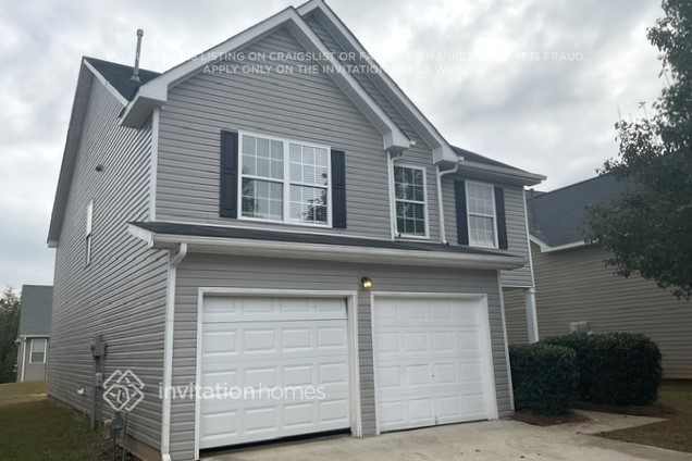 property at 4005 Shaded Oasis Ln