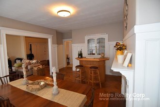 30 Claflin Rd in Brookline, MA - Foto de edificio - Building Photo