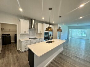 701 Englewood Farms Dr in Glen Allen, VA - Building Photo - Building Photo