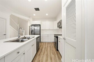 91-2220-2220 Kaiwawalo St in Ewa Beach, HI - Building Photo - Building Photo