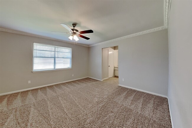 property at 2315 Shadbury Ct