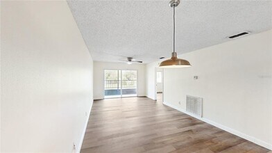 39132 Co Rd 54 in Zephyrhills, FL - Building Photo - Building Photo