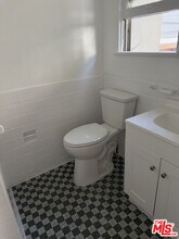 821 S Wilton Pl in Los Angeles, CA - Building Photo - Building Photo